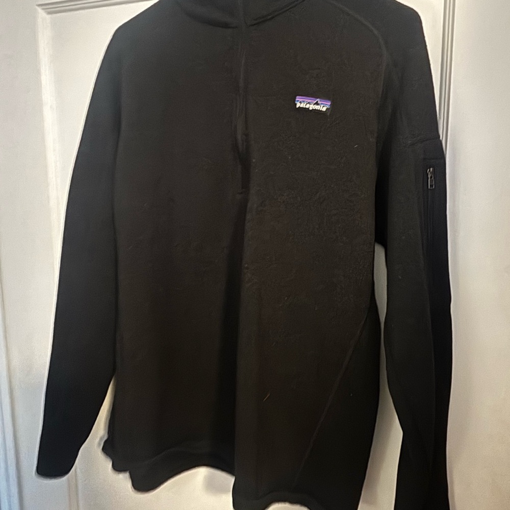 Patagonia Men's Black Zip-Up Sweater